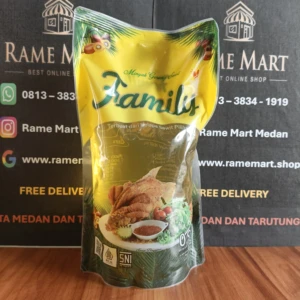 MINYAK GORENG FAMILY 0,9 LITER